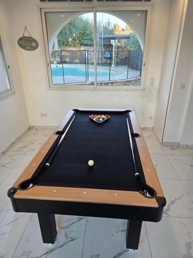 3 Pieces Climatise En Rez De Jardin Avec Piscine Apartment วิลล์เนิฟ-ลูเบ ภายนอก รูปภาพ