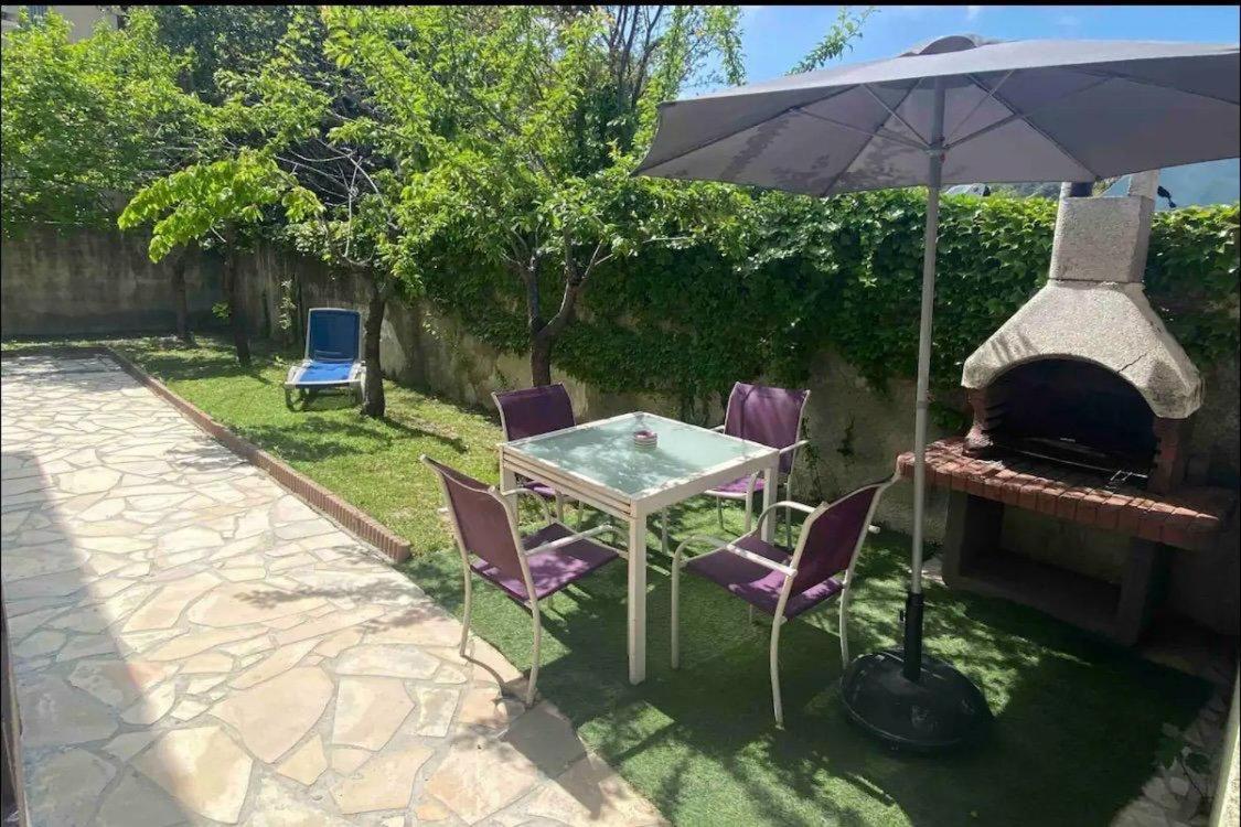 3 Pieces Climatise En Rez De Jardin Avec Piscine Apartment วิลล์เนิฟ-ลูเบ ภายนอก รูปภาพ